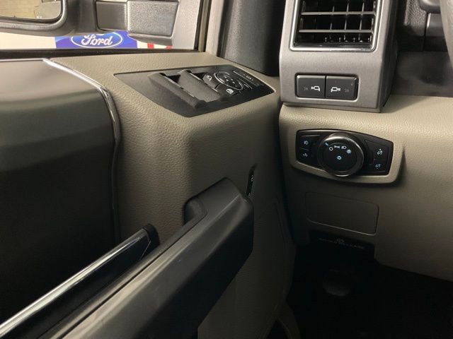 Certified 2022 Ford F250 XLT w/ XLT Premium Package image 18