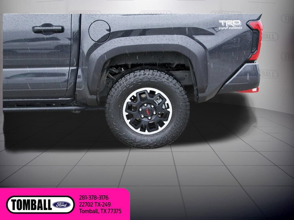 Used 2025 Toyota Tacoma TRD Off-Road AWD/4WD image 30