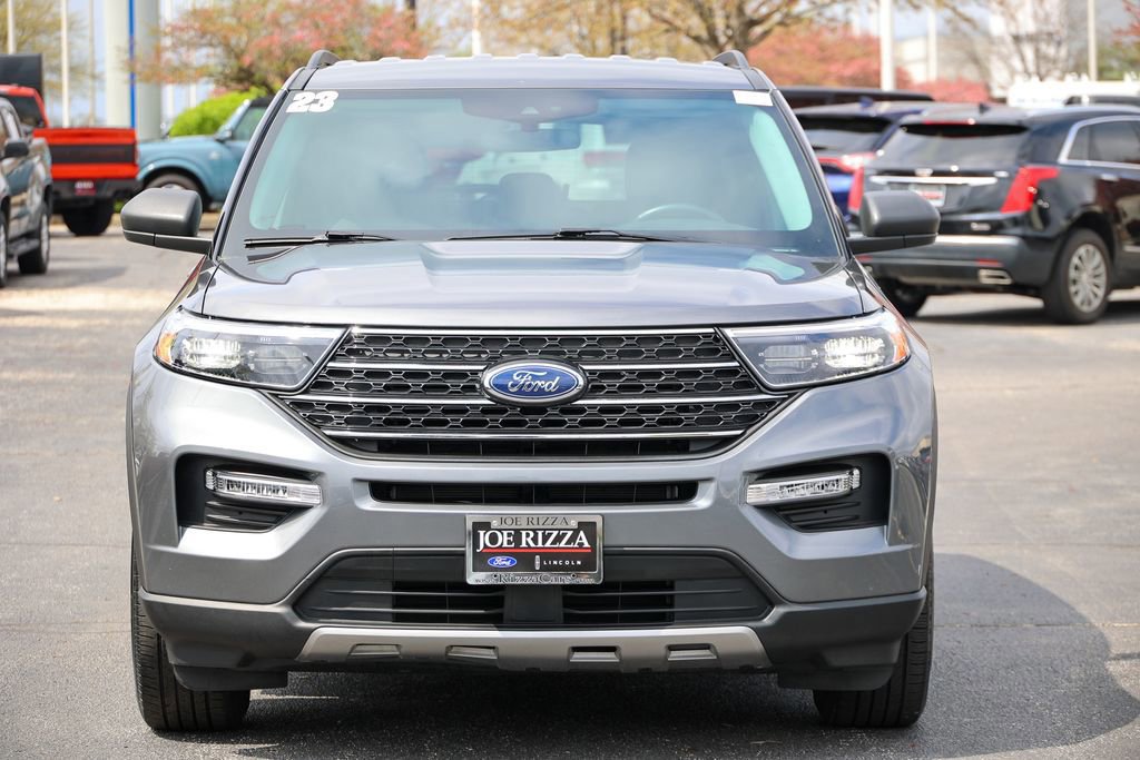 Certified 2023 Ford Explorer XLT w/ Equipment Group 202A image 17