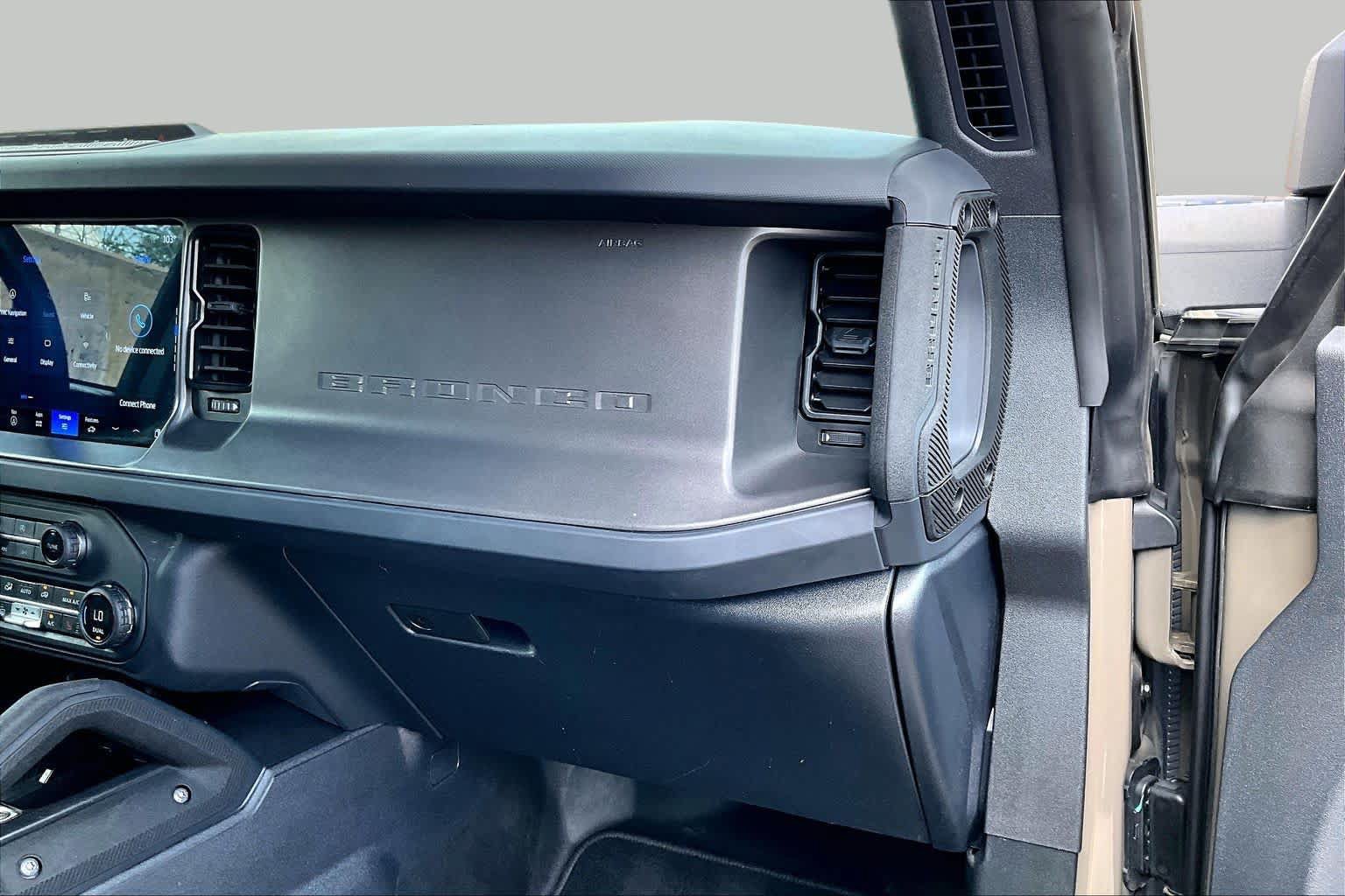 Certified 2025 Ford Bronco Badlands AWD/4WD image 19