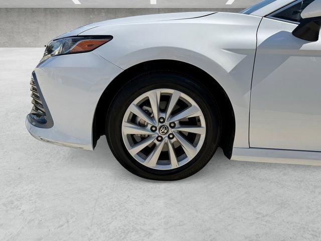 Used 2024 Toyota Camry LE FWD image 24