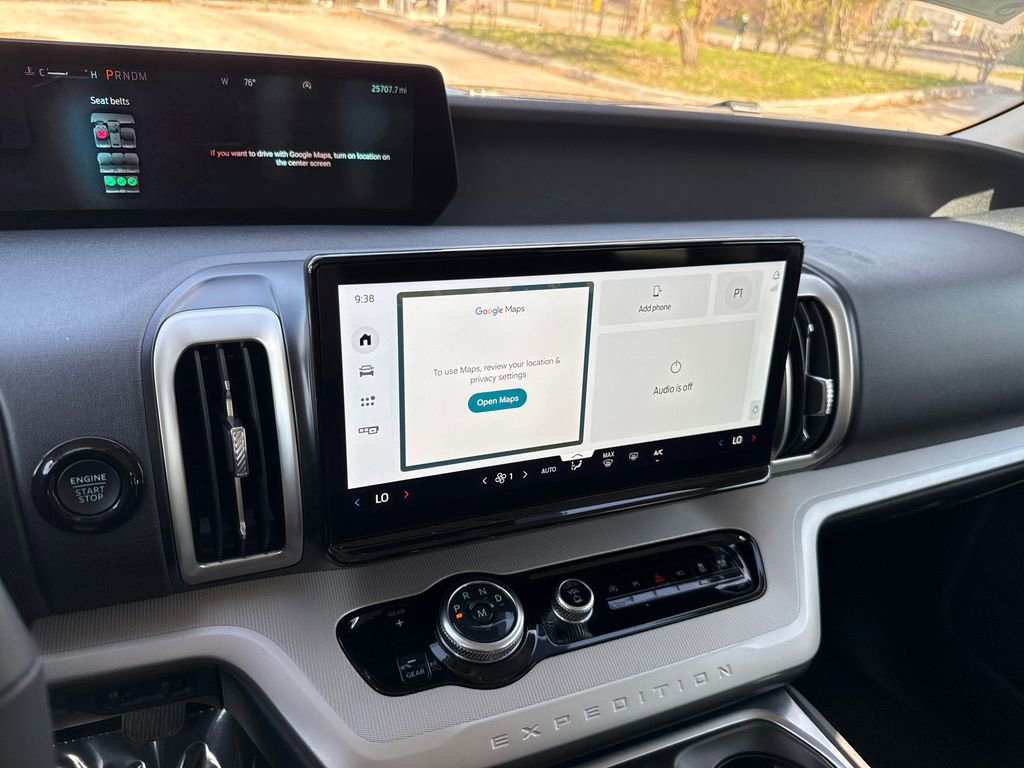 Certified 2025 Ford Expedition Active image 18