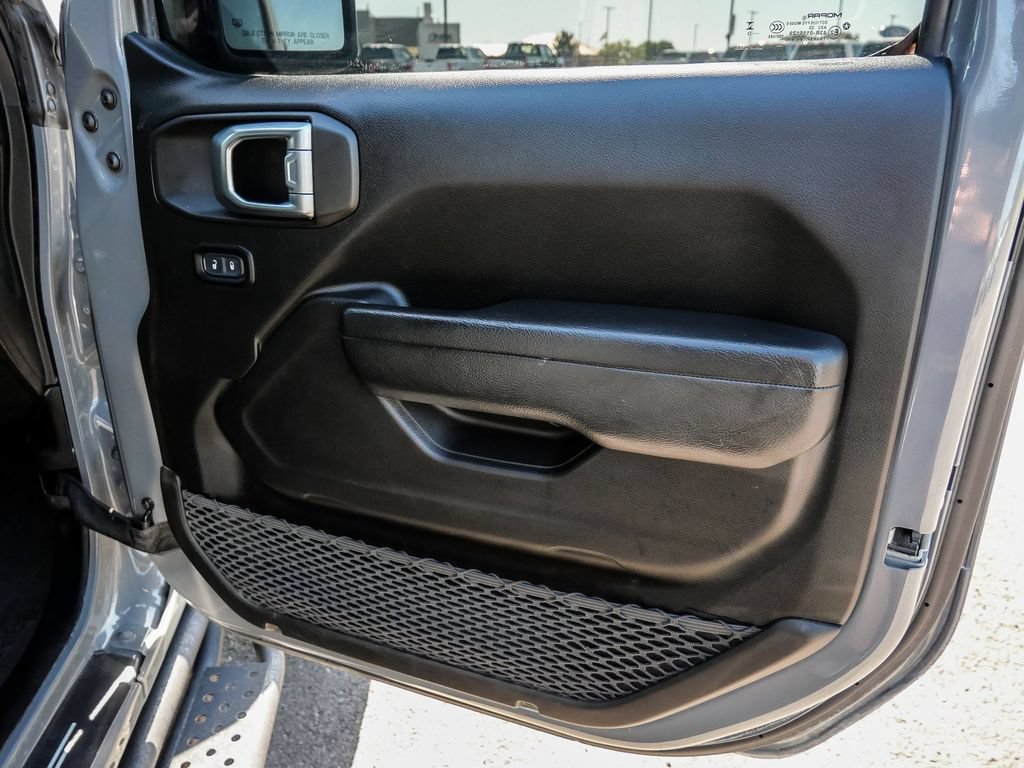 Used 2023 Jeep Wrangler Unlimited Sport AWD/4WD image 20