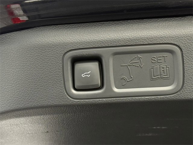 Certified 2022 Ford Expedition XLT image 30