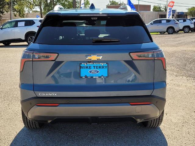 Used 2025 Chevrolet Equinox LT w/ Convenience Package II FWD image 5