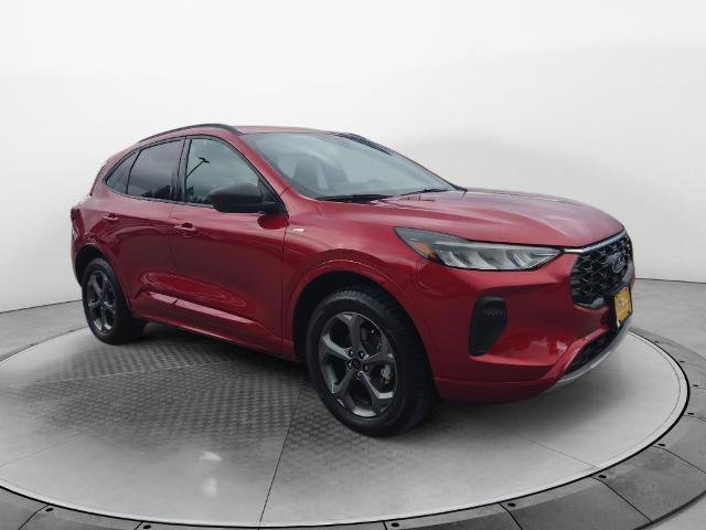 Certified 2024 Ford Escape ST-Line w/ Tech Pack #1 AWD/4WD image 1