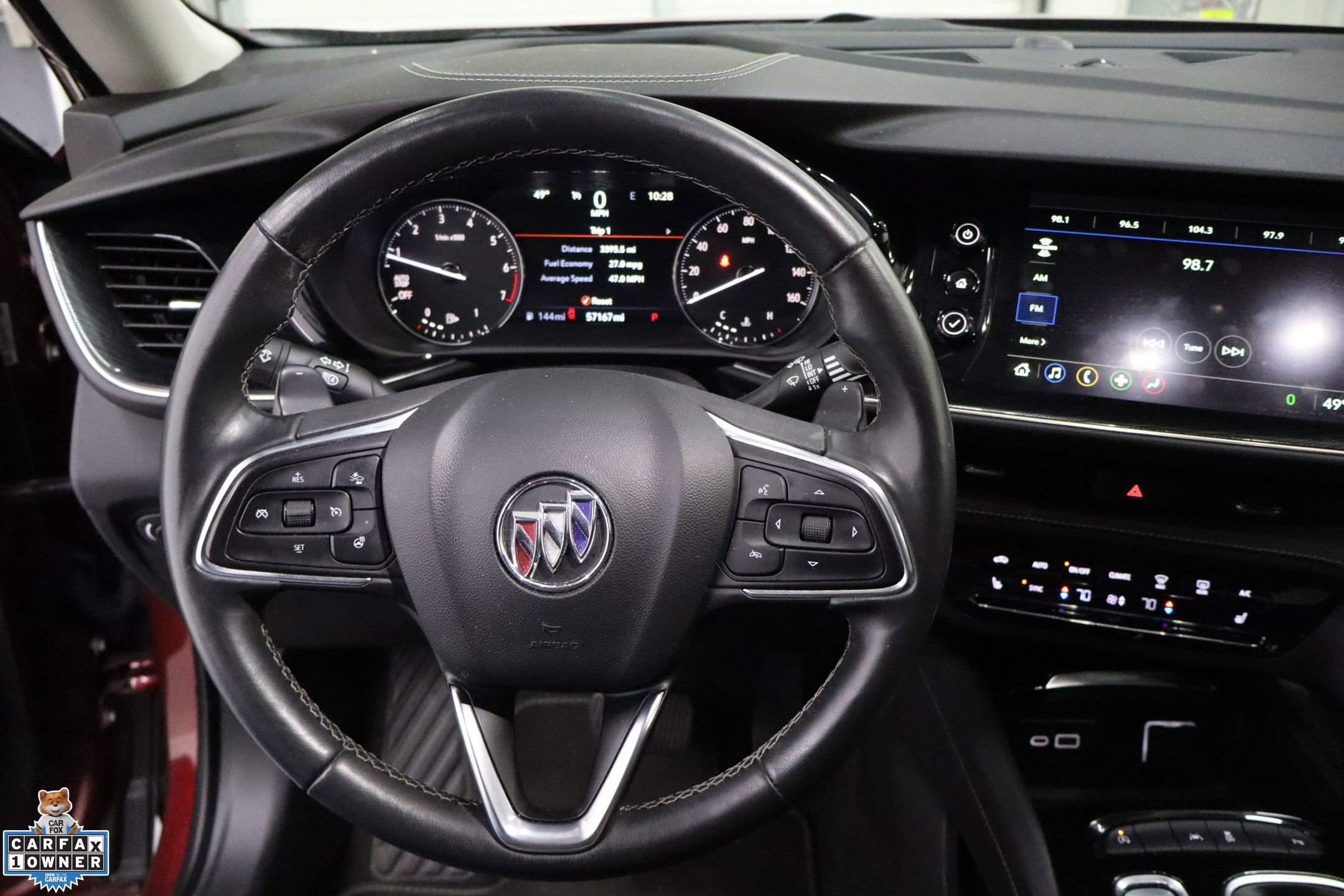 Used 2023 Buick Envision Essence image 18