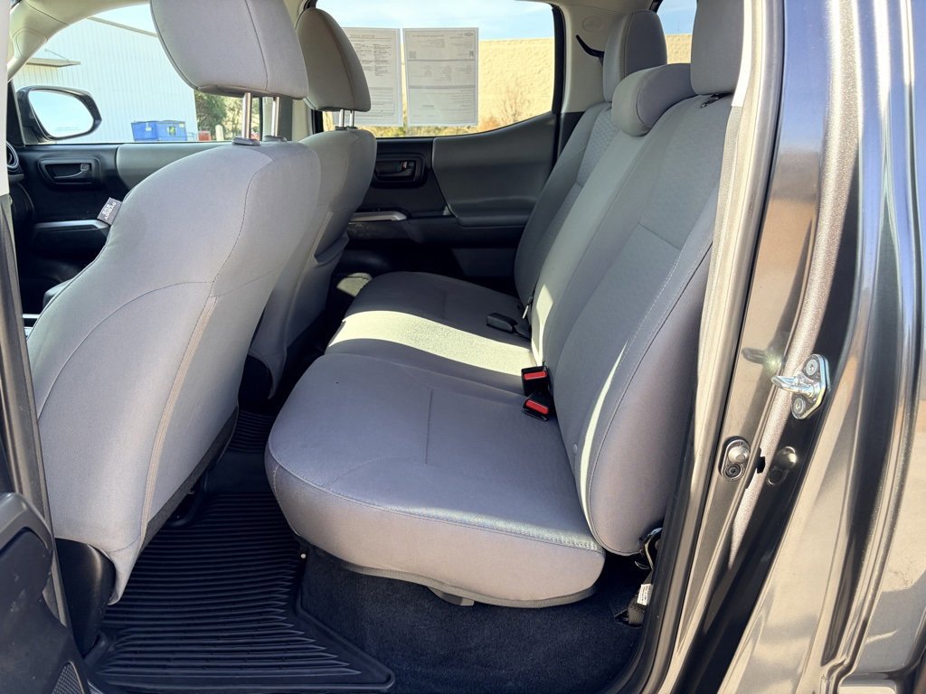 Used 2019 Toyota Tacoma SR5 image 23