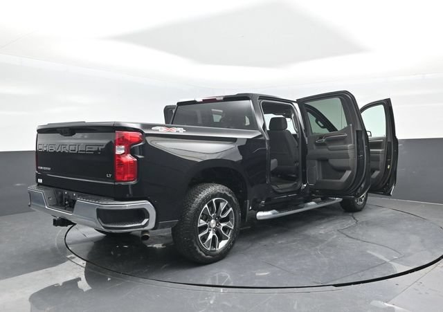 Used 2024 Chevrolet Silverado 1500 LT AWD/4WD image 28