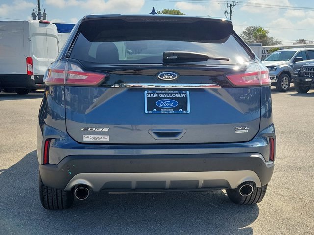 Certified 2019 Ford Edge SEL w/ Equipment Group 201A image 3