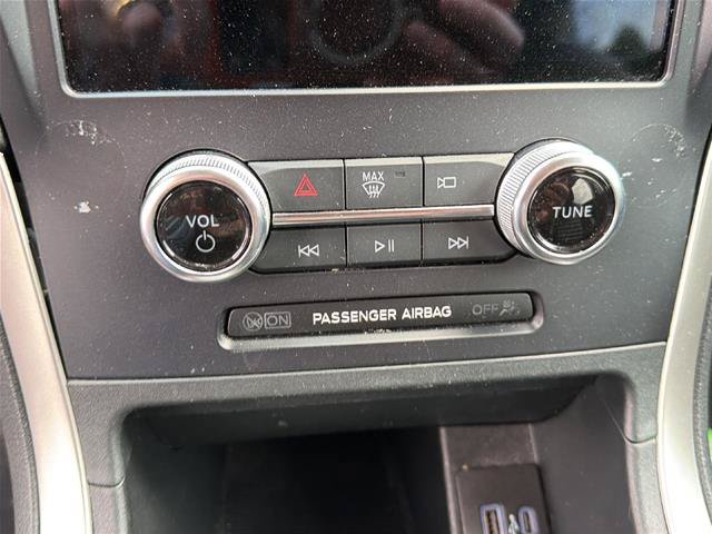 Certified 2024 Ford Edge SEL AWD/4WD image 19