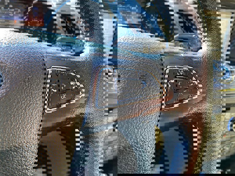 Certified 2019 Ford Escape Titanium image 41