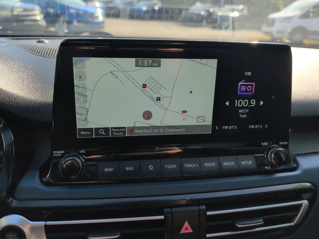 Used 2023 Kia Seltos S w/ Navigation Package image 16