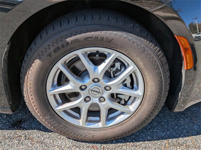 Used 2023 Chrysler Voyager LX image 11