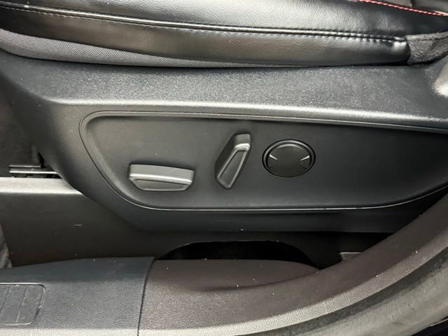 Certified 2024 Ford Escape ST-Line Select w/ Tech Pack #1 AWD/4WD image 24
