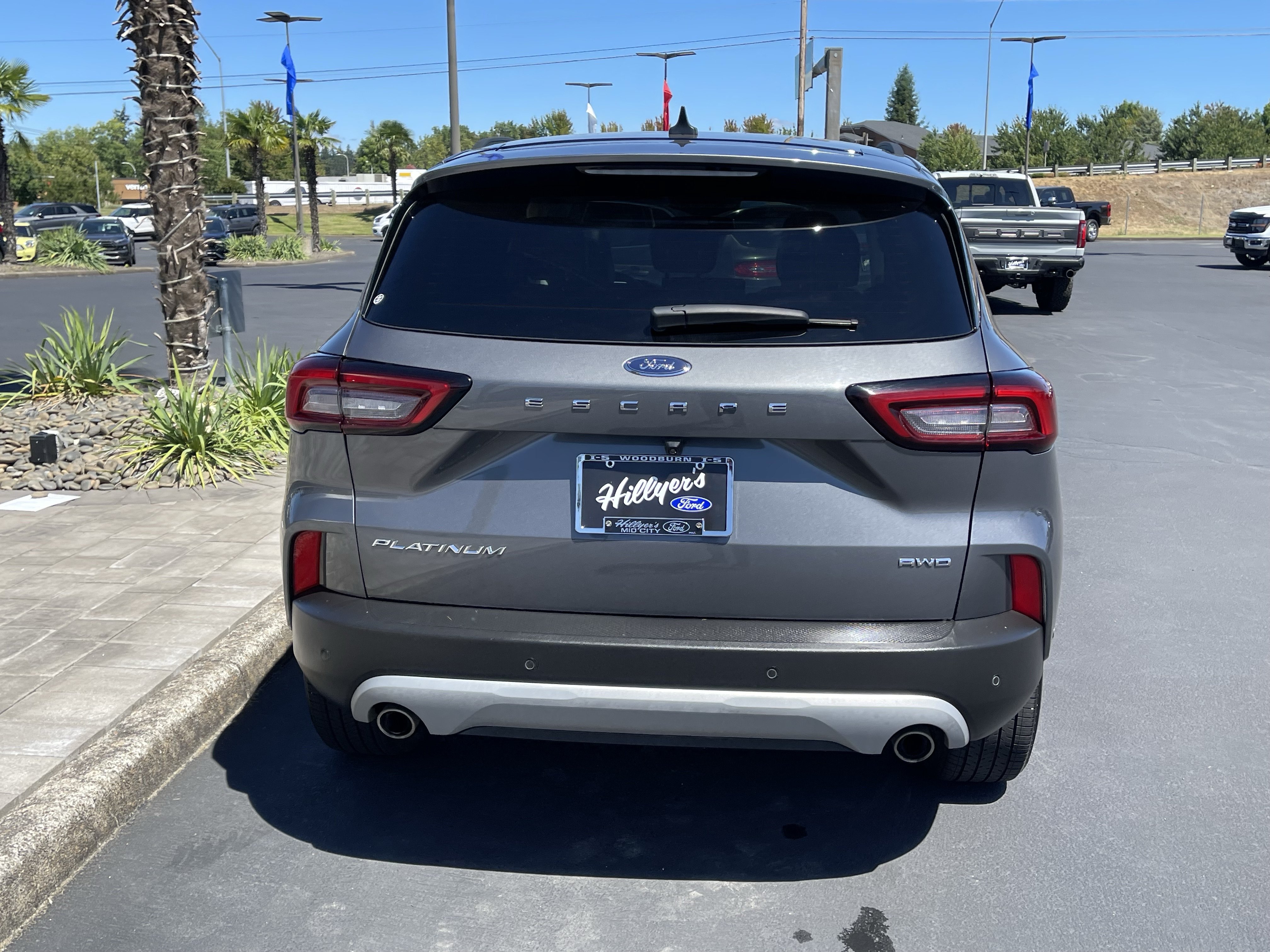 Certified 2023 Ford Escape Platinum w/ Premium Technology Package AWD/4WD image 4