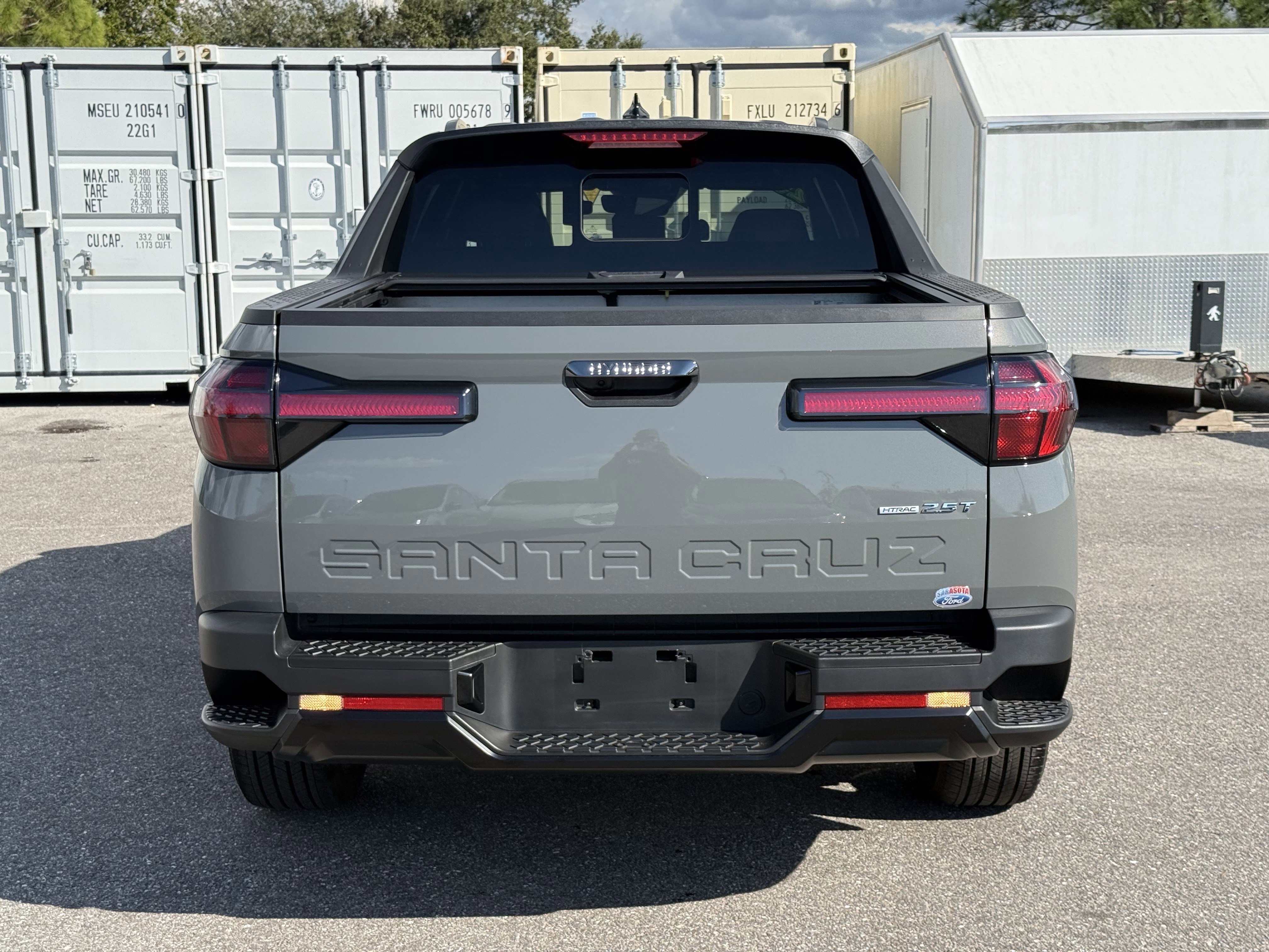 Used 2023 Hyundai Santa Cruz Night w/ Cargo Package video 3