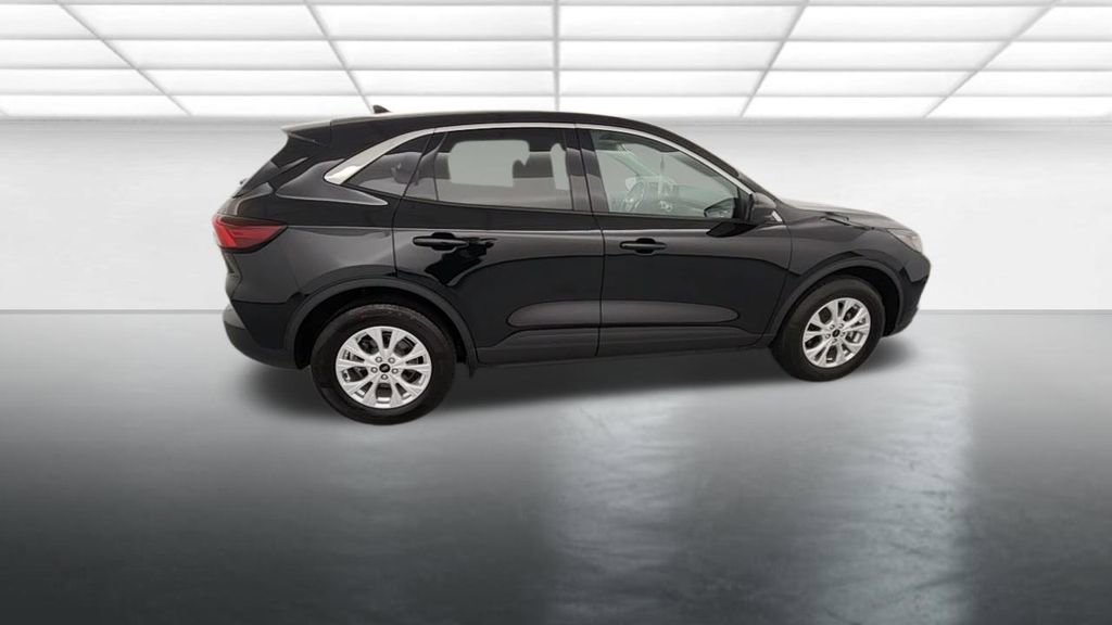 Certified 2023 Ford Escape Active AWD/4WD image 8