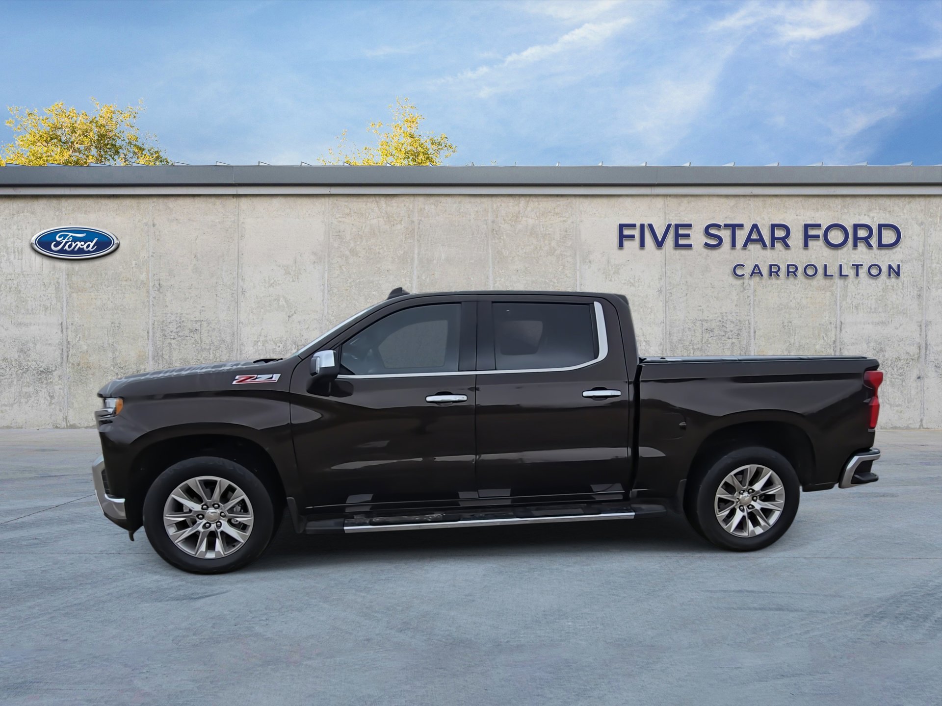 Used 2019 Chevrolet Silverado 1500 LTZ w/ LTZ Premium Package image 6