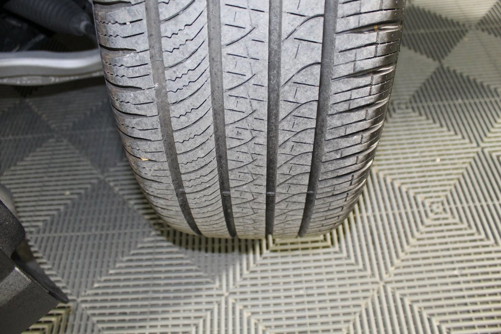 Certified 2025 Ford Explorer ST-Line w/ ST-Line Street Pack image 23