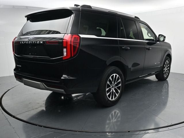 Certified 2025 Ford Expedition Platinum AWD/4WD image 9