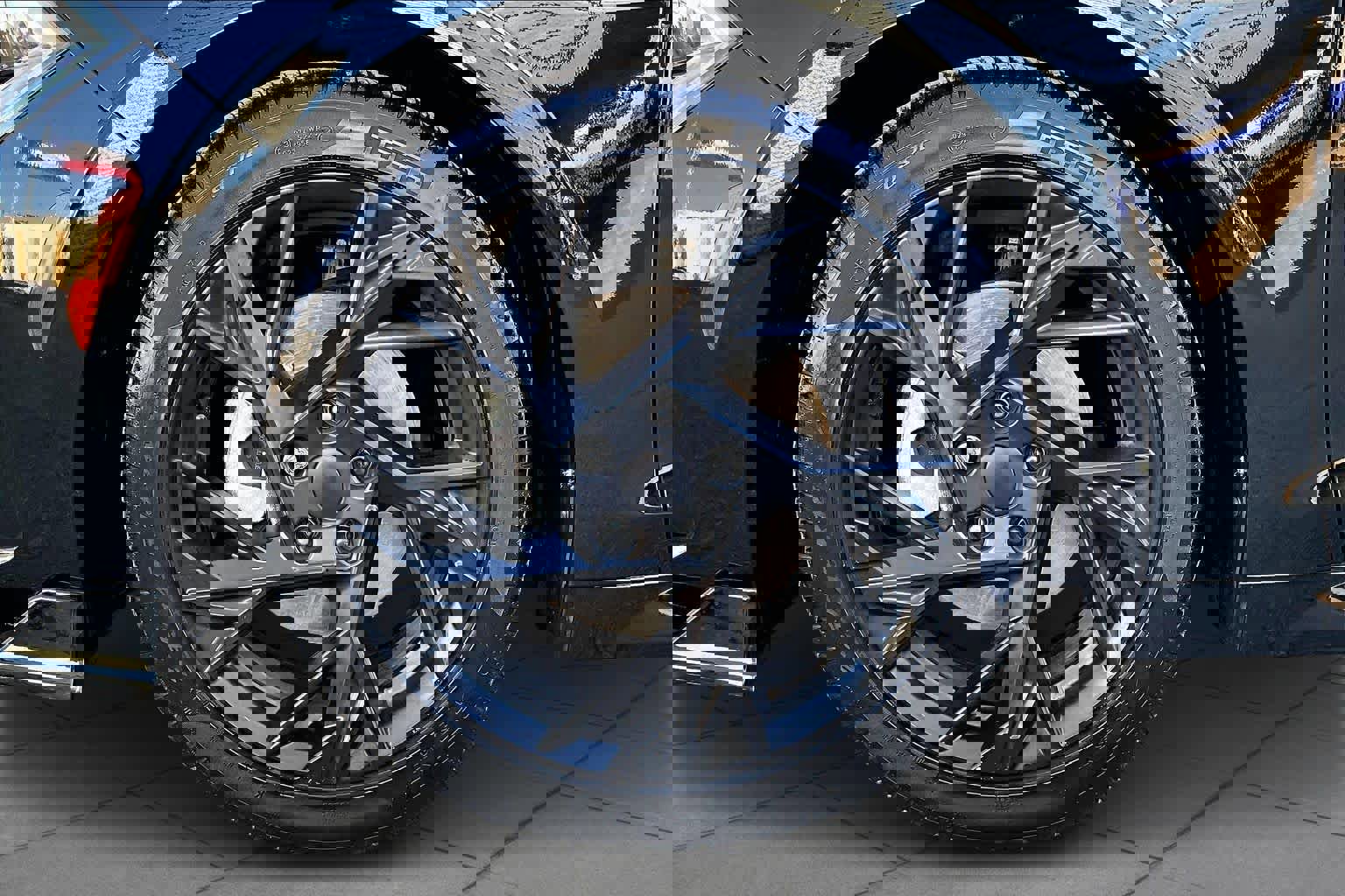 Used 2025 Kia K5 GT-Line w/ GT-Line Premium Package image 14