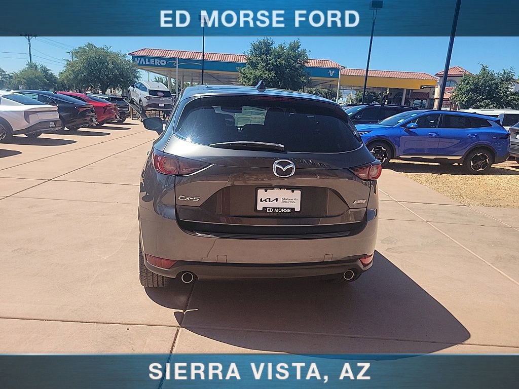 Used 2018 MAZDA CX-5 Touring w/ Preferred Equipment Package FWD image 5