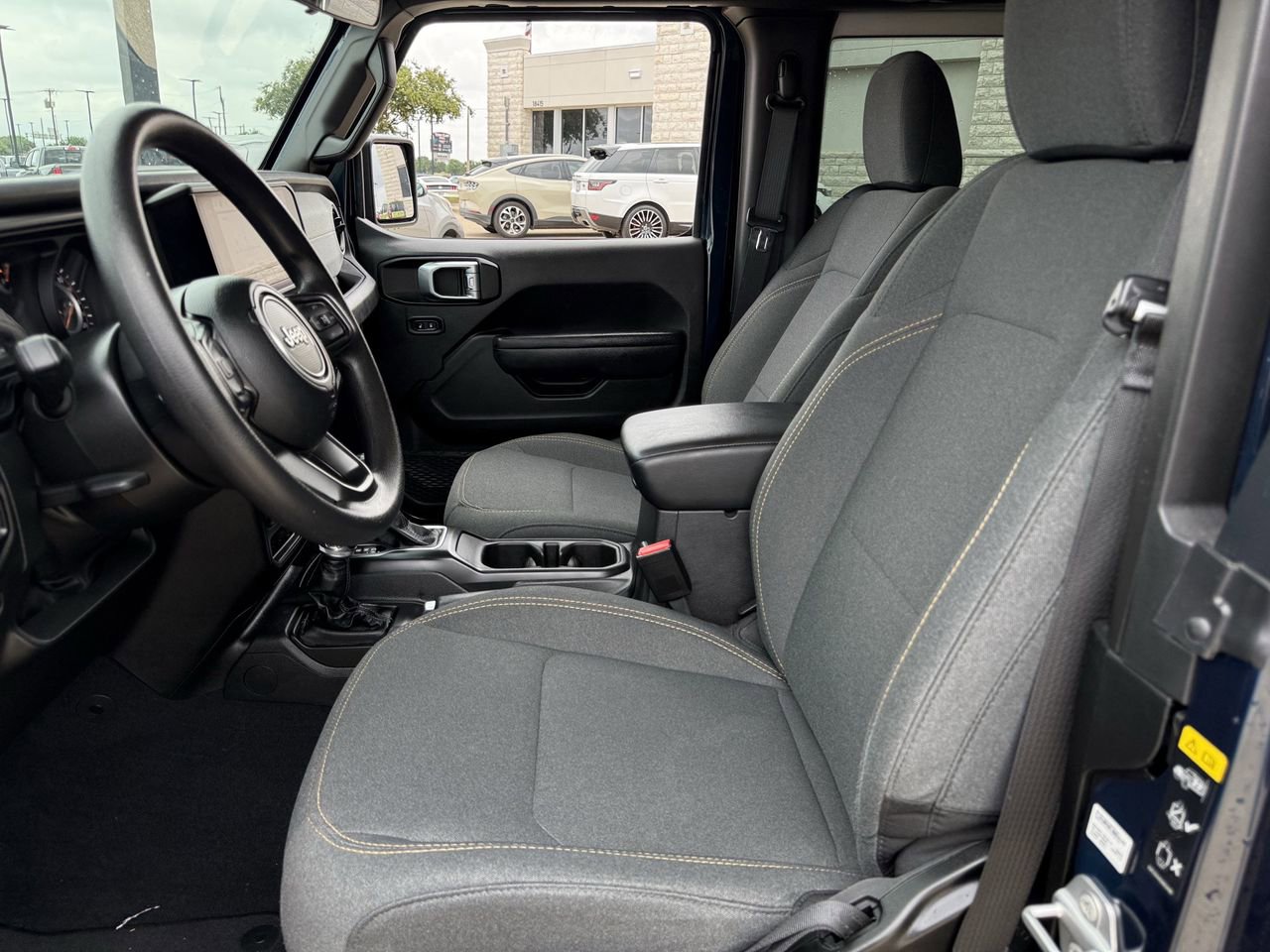 Used 2025 Jeep Wrangler Sport AWD/4WD image 23