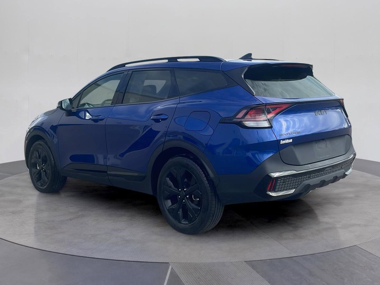 Used 2025 Kia Sportage X-Line w/ Premium Package image 3