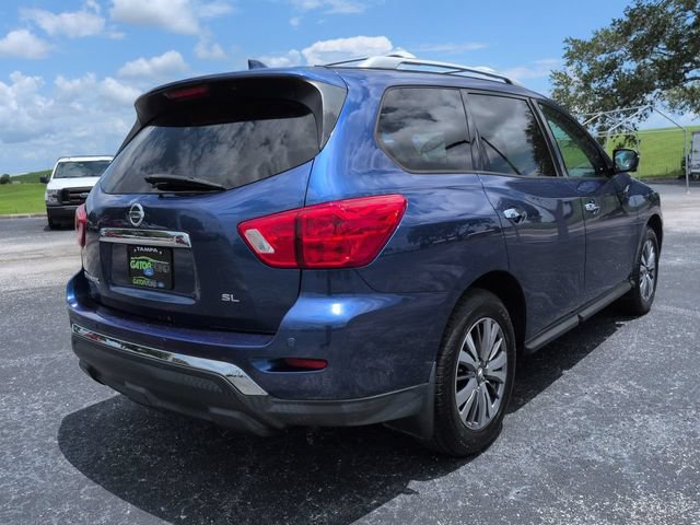 Used 2020 Nissan Pathfinder SL w/ Cargo Package FWD image 5