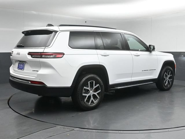 Used 2025 Jeep Grand Cherokee L Limited w/ Luxury Tech Group II AWD/4WD image 7