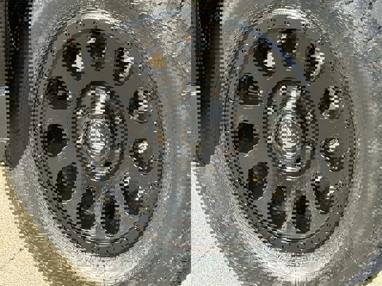 Used 2022 GMC Sierra 2500 Denali image 9