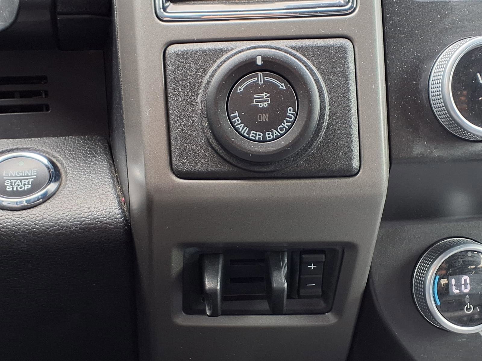 Certified 2021 Ford Expedition XLT image 19