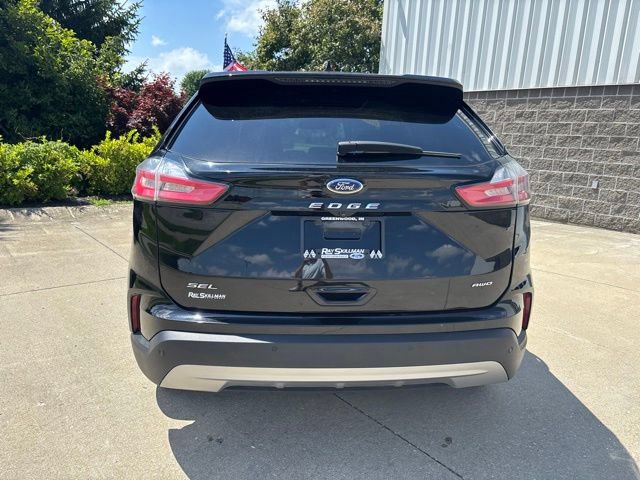 Certified 2024 Ford Edge SEL w/ Convenience Package AWD/4WD image 8