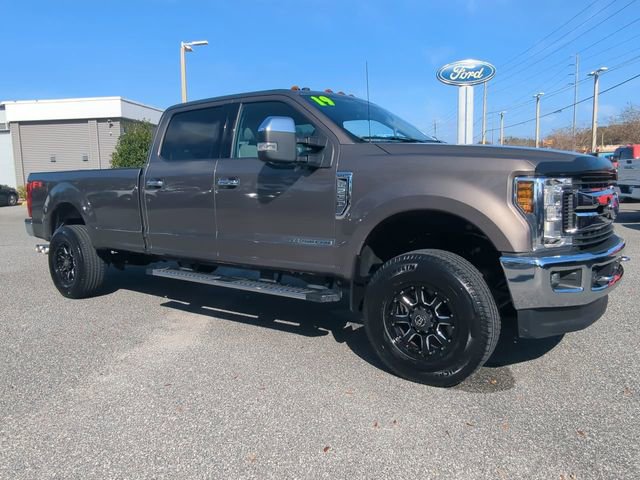 Certified 2019 Ford F250 XLT w/ XLT Premium Package image 2
