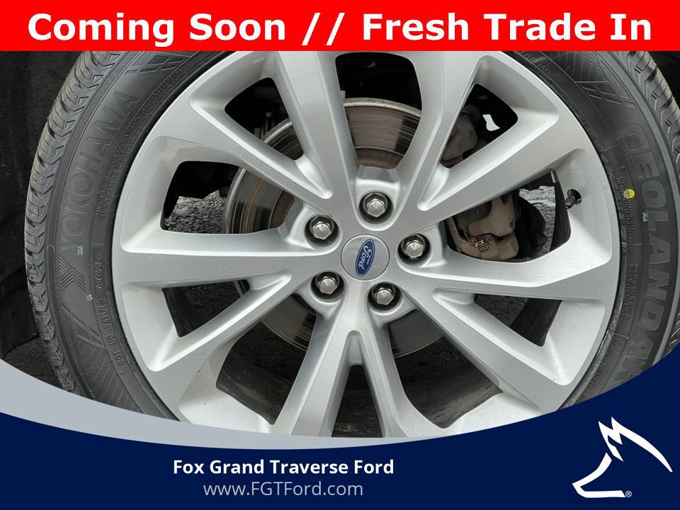 Certified 2023 Ford Explorer Platinum w/ Technology Package AWD/4WD image 14