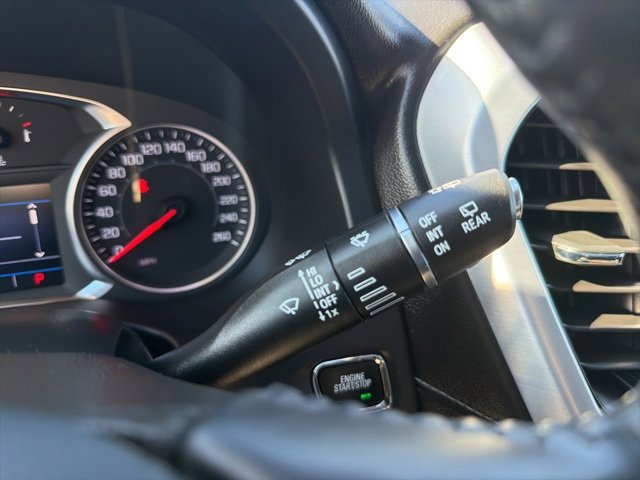 Used 2020 GMC Acadia SLE image 17