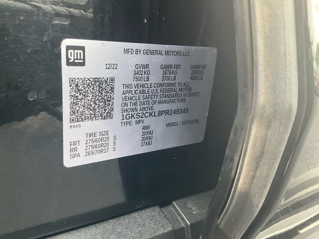 Used 2023 GMC Yukon AT4 w/ AT4 Premium Plus Package AWD/4WD image 18