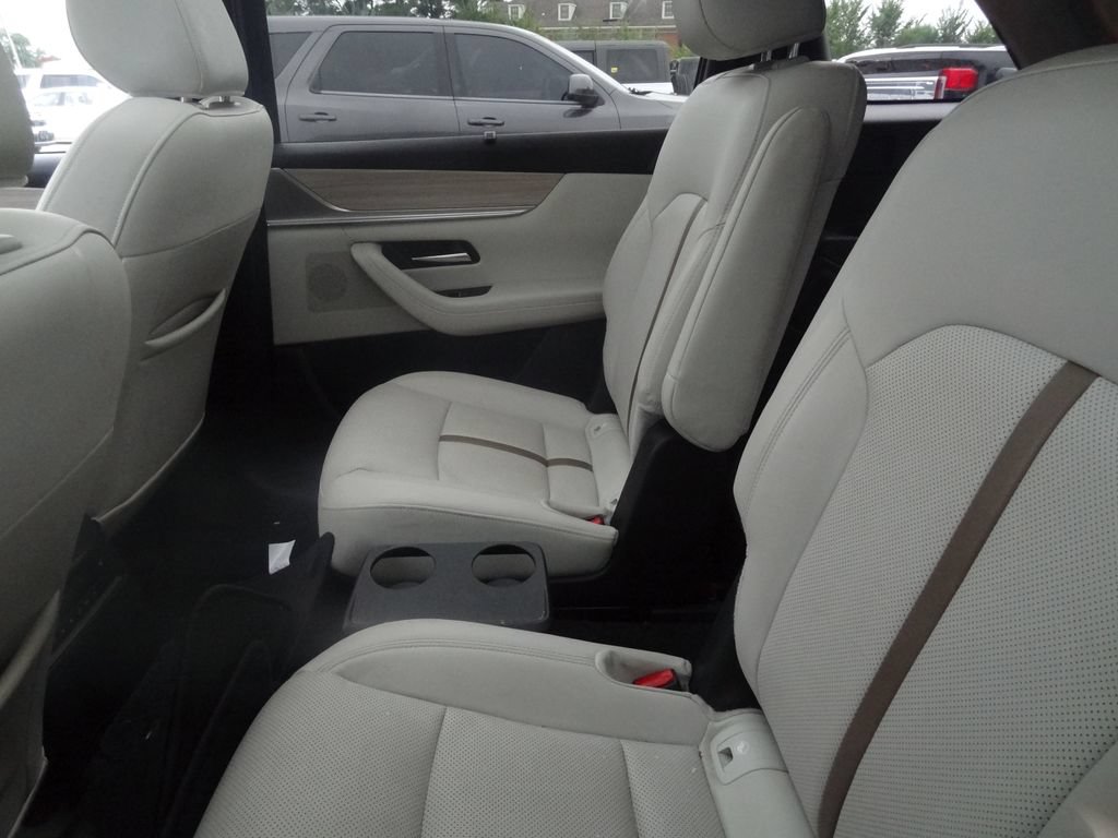 Used 2025 MAZDA CX-90 Plug-In Hybrid w/ Premium Plus AWD/4WD image 9
