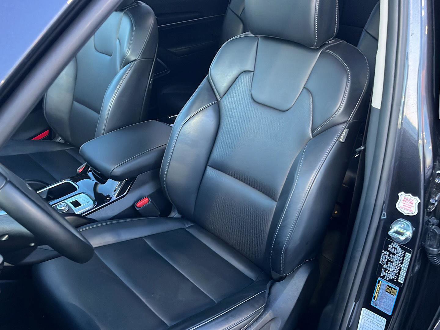 Used 2025 Kia Telluride S FWD image 11