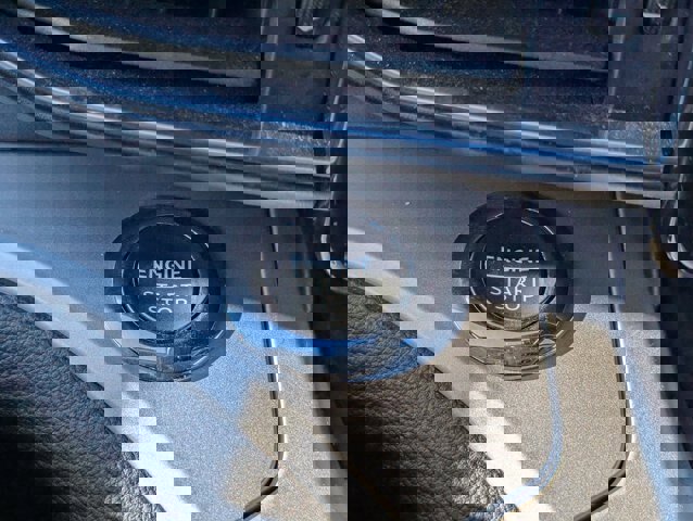 Certified 2022 Ford Explorer XLT w/ Equipment Group 202A image 27