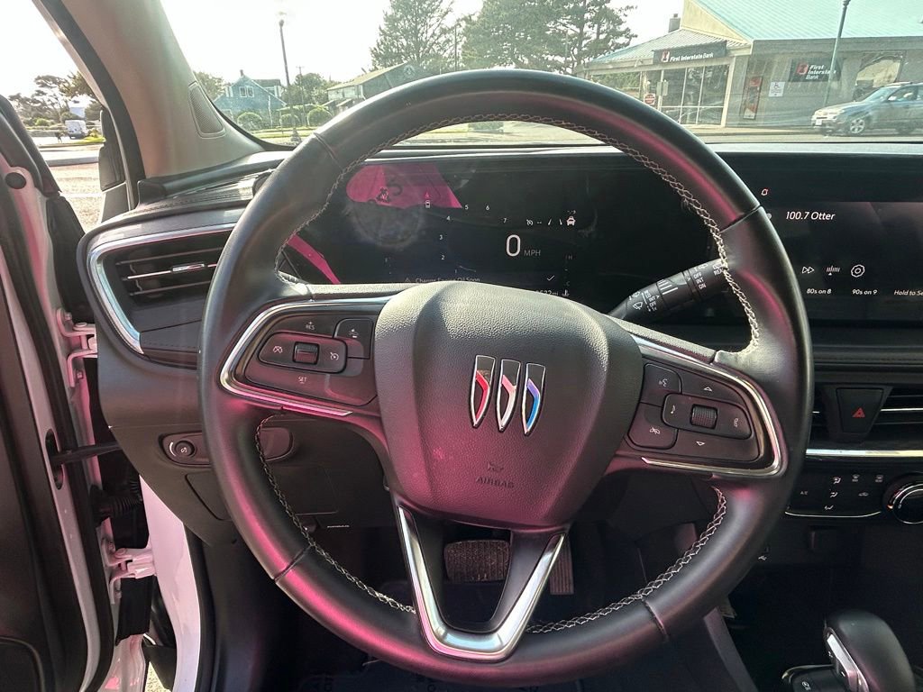 Used 2024 Buick Encore GX Preferred FWD image 13