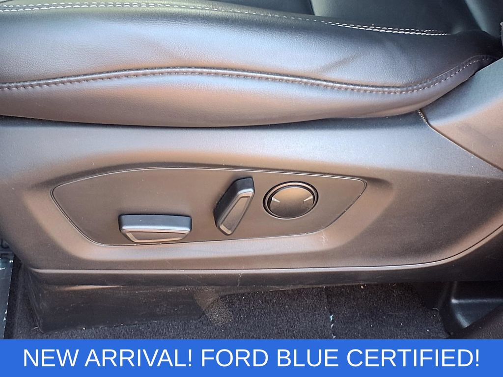 Certified 2024 Ford Explorer XLT w/ Equipment Group 202A AWD/4WD image 4