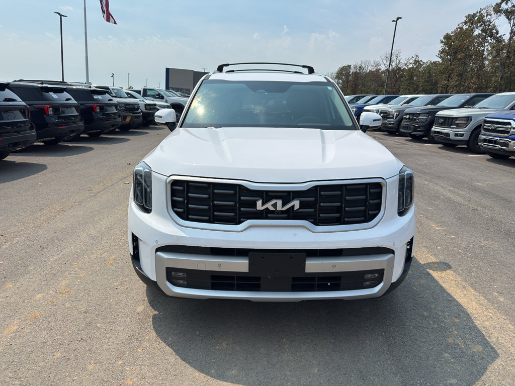 Used 2024 Kia Telluride SX AWD/4WD image 2