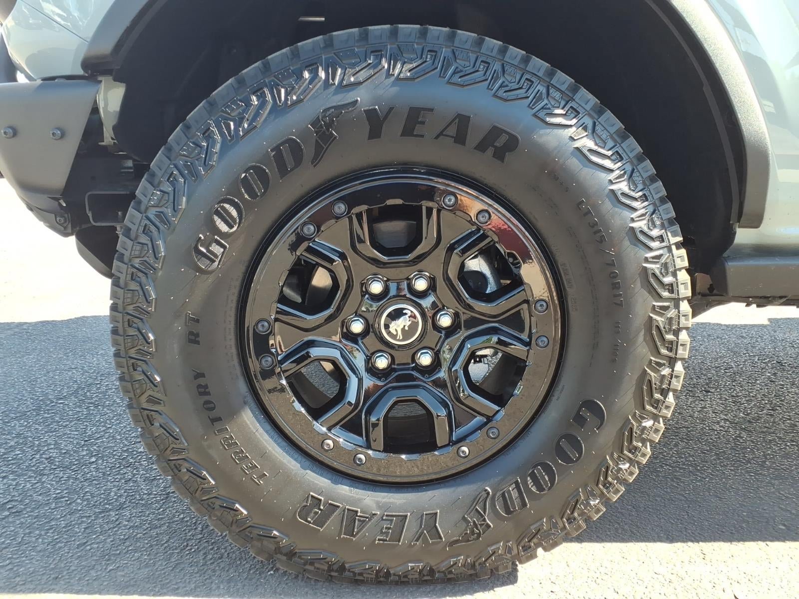 Certified 2021 Ford Bronco First Edition AWD/4WD image 9