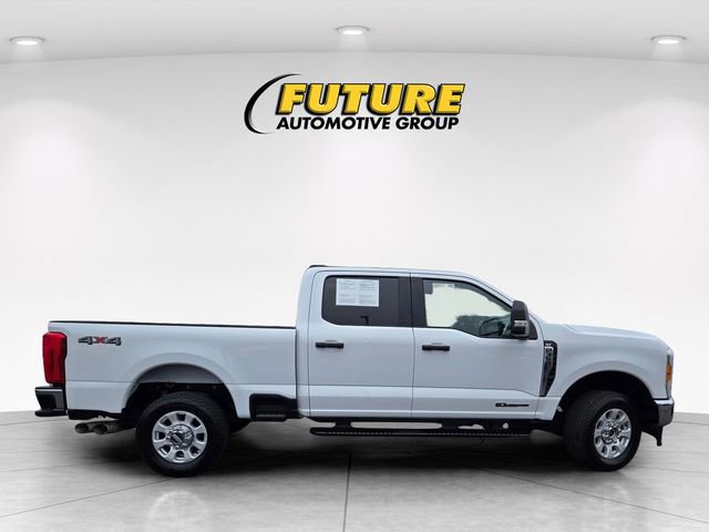 Certified 2023 Ford F350 XLT image 2