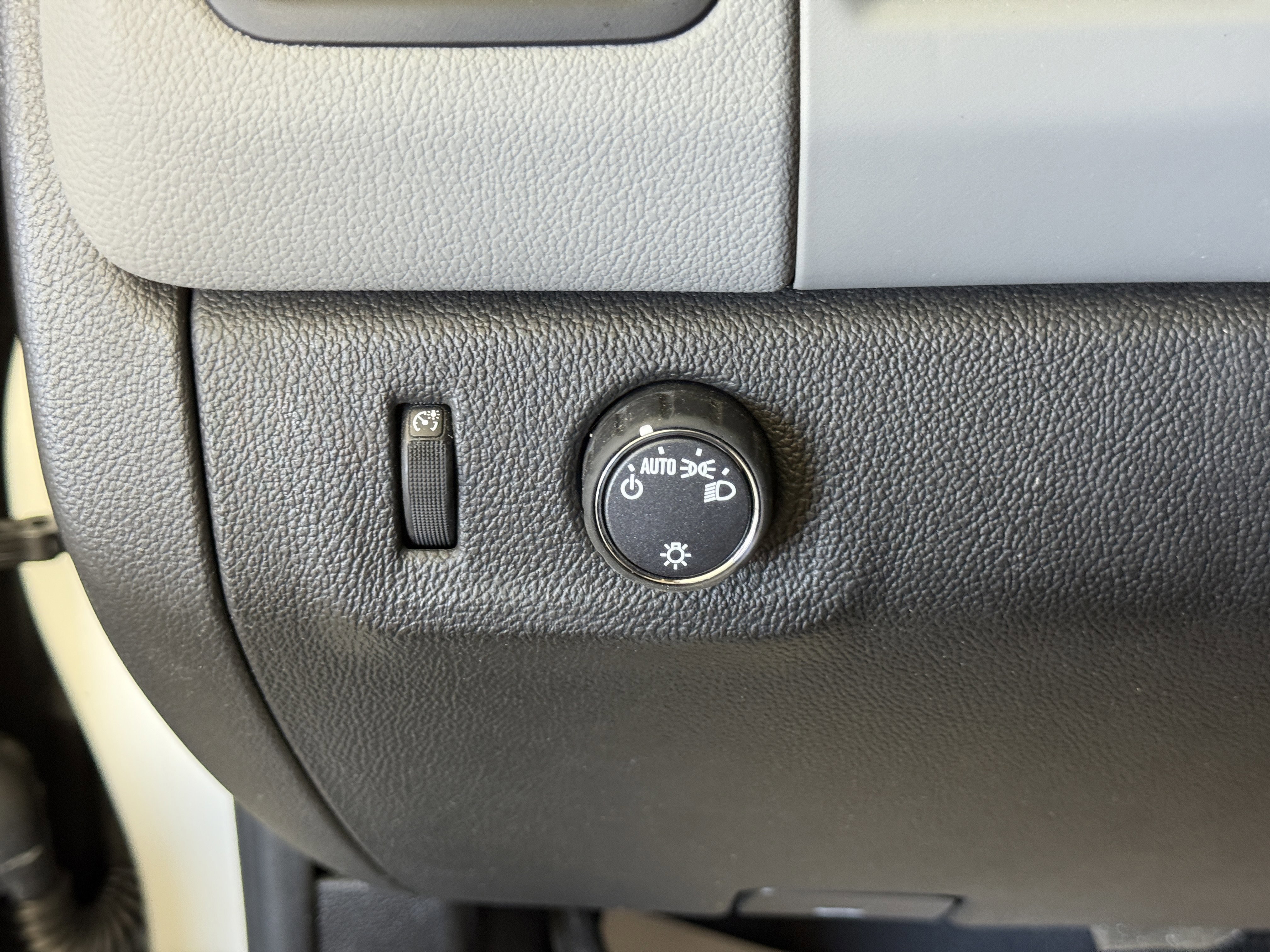 Used 2020 Chevrolet Colorado W/T w/ WT Convenience Package image 22