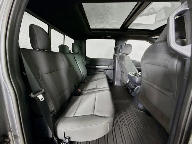 Certified 2022 Ford F150 XLT w/ Equipment Group 302A High image 26