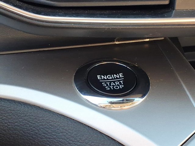 Certified 2022 Ford Explorer XLT w/ Equipment Group 202A image 12