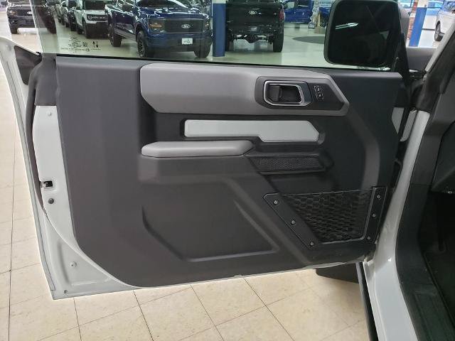 Certified 2022 Ford Bronco Big Bend w/ Sasquatch Package AWD/4WD image 12